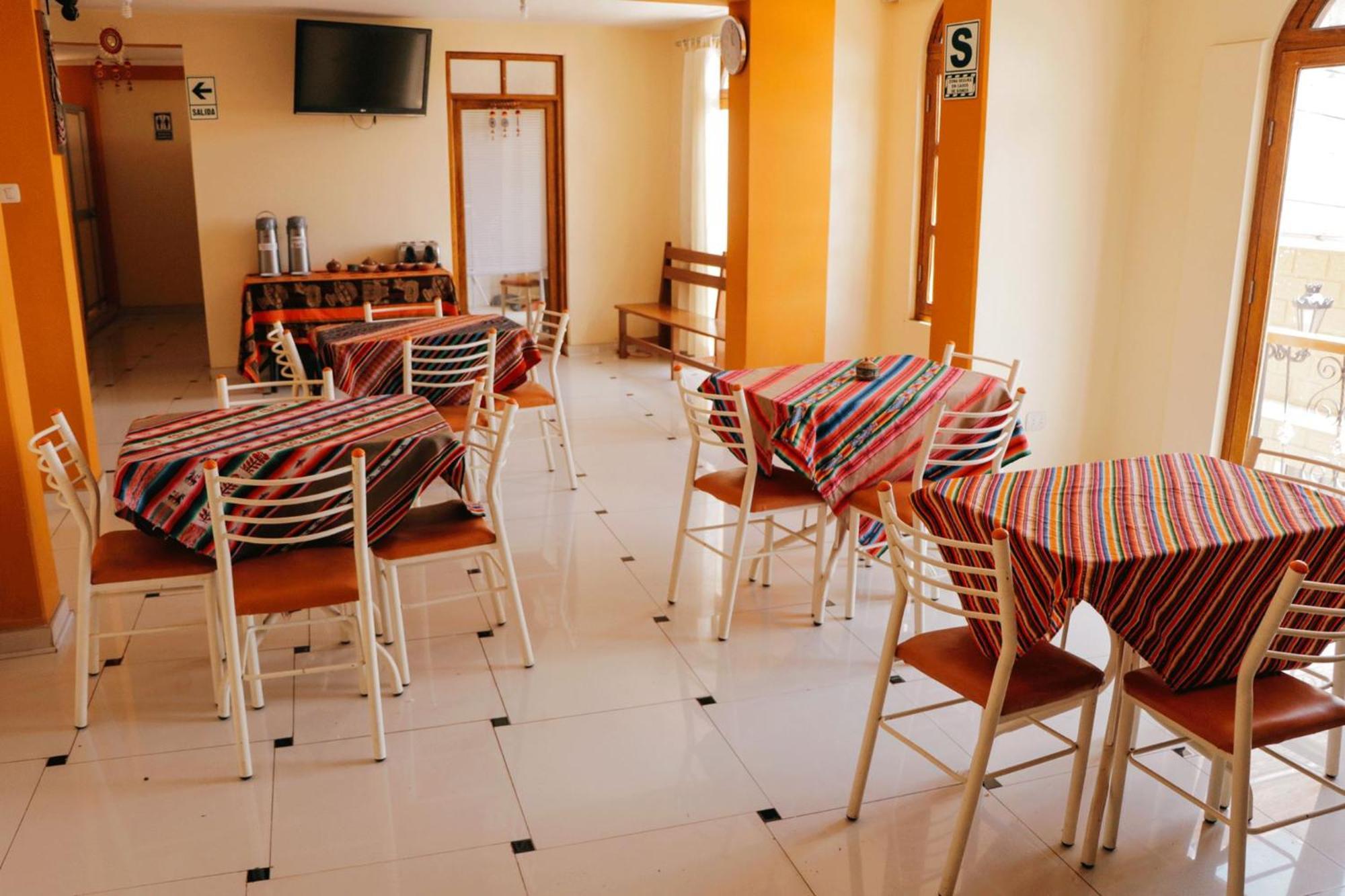 Marlon'S House Puno-Peru Bed & Breakfast Exterior photo